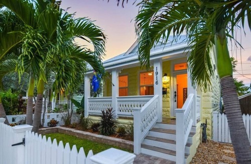 New Town Cottage | Classic Historic Key West Cottage