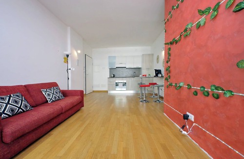 Quartiere XXII Collatino Apartment | Claudia's flat by Domus&Dimore