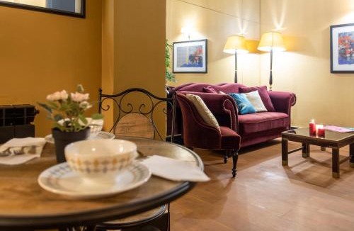 Rione XVI Ludovisi Apartment | Cloe Suite - A due passi da Villa Borghese