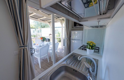 Cologna Spiaggia Other | Club Del Sole Stork Family Collection