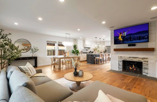 South of Conant House | Coastal Dream: Heated Pool Near Beach & Disney