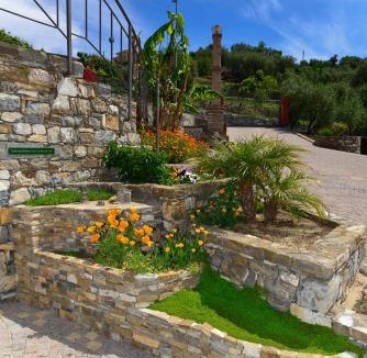 Costa dʼOneglia Bed & Breakfast | Colibrì - Costadoro Holiday Home