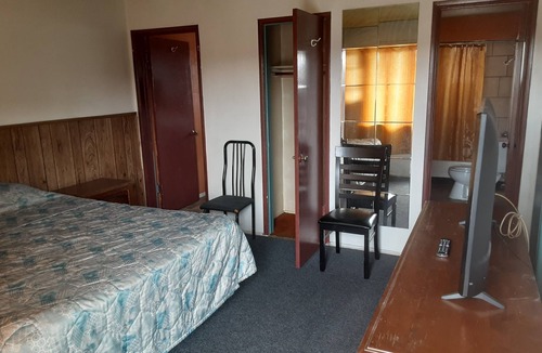 Hawthorne Hotel | Colonial Hotel