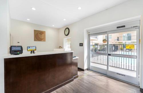 Hawthorne Hotel | Comfort Inn Cockatoo Near LAX Airport
