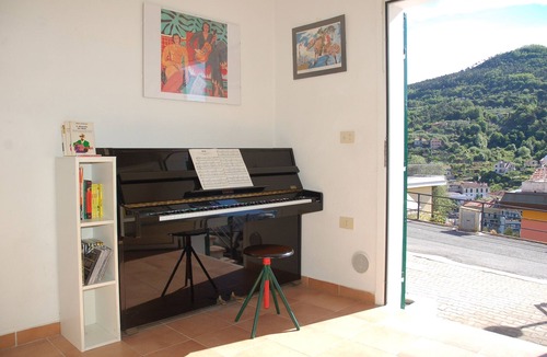 Calice Ligure Apartment | Comfortable apartment in villa.CIN en009016c29ul69drg