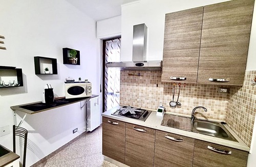 Quartiere Pista Apartment | Comfortable Apartment with Parking. Close to all services