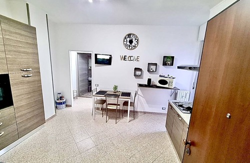 Quartiere Pista Apartment | Comfortable Apartment with Parking. Close to all services