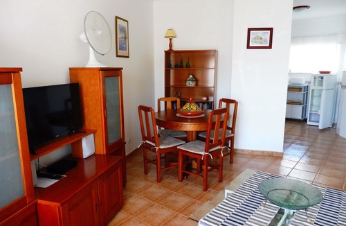 Albardeira Apartment | COMFORTABLE APARTMENT 1 BEDROOM - 2/4 PEOPLE