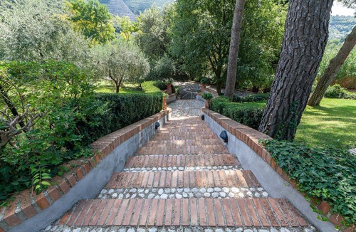 Poggio Catino Apartment | Conti Beccaris Castle-Villa in Poggio Catino, about 50 km from Rome.