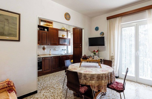 Riva Ligure Apartment | Cosy apartment for 6 people with WIFI and balcony