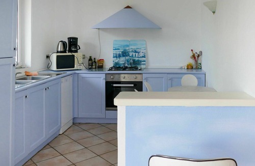 Monade Santa Lucia Villa | Cosy apartment in villa with pool, A/C, WIFI, TV, patio, pets allowed and panoramic view