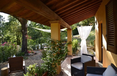 Monteverdi Marittimo Apartment | Country house with pool, near Castagneto Carducci and Bolgheri