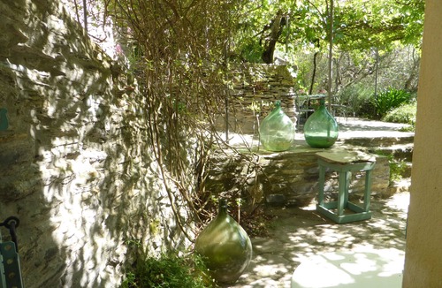 Vasia House | Country house with garden and sea view