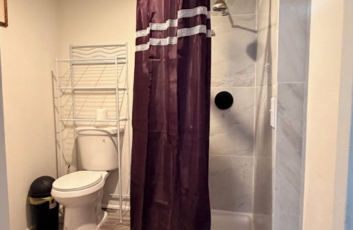Lancaster Apartment | Cozy 1-bedroom 2 bed studio in pleasant Lancaster