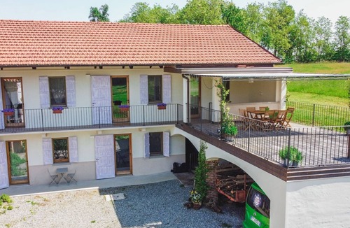 Magnano Apartment | Cozy accessible mini apartment surrounded by pastures and hills