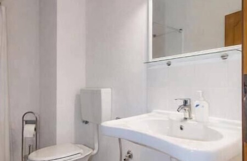 Suvereto House | Cozy Apartment in Tuscan Farmhouse with Pool and Private Patio