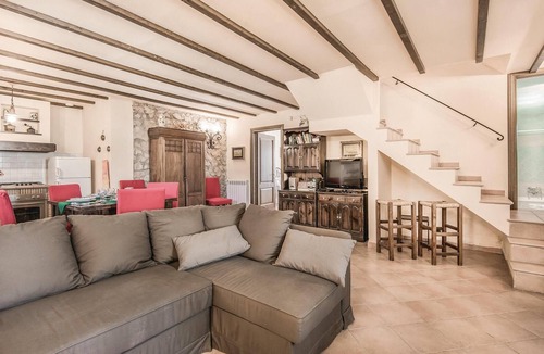 Poggio Catino House | Cozy home in Poggio Catino RI
