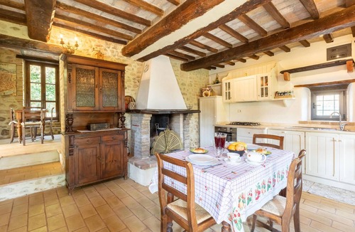 Umbertide House | Cozy home in Umbertide (PG) with house a panoramic view