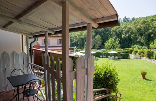San Giovanni Valdarno Apartment | Cozy, Ideal for a Couple in Tuscan country with wifi and pool