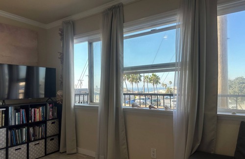 El Porto Apartment | Cozy Ocean View apartment in North Manhattan Beach