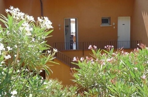 Capo D'arco Apartment | Cozy studio in the countryside, with balcony, sea view.