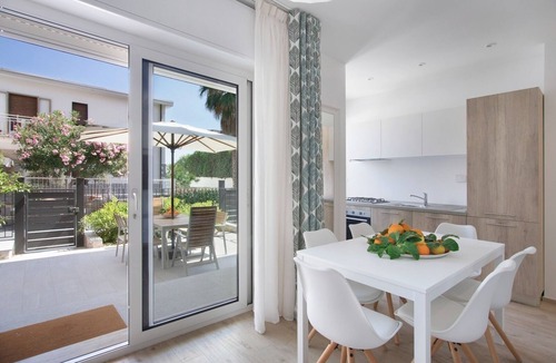 San Bartolomeo al Mare Apartment | Cristoforo Colombo 12 INT 1A