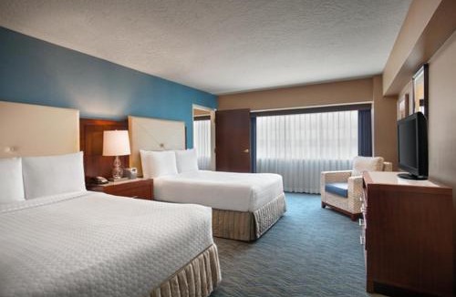 Central San Pedro Hotel | Crowne Plaza Hotel Los Angeles Harbor by IHG