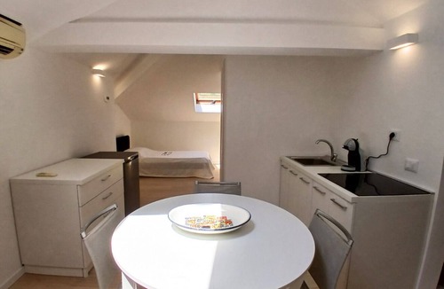 Cervia Apartment | CV017 - Milano Marittima, elegant attic with air conditioning