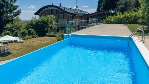 Gignese Apartment | Da Gregorio - Il Belvedere sul Lago e Piscine