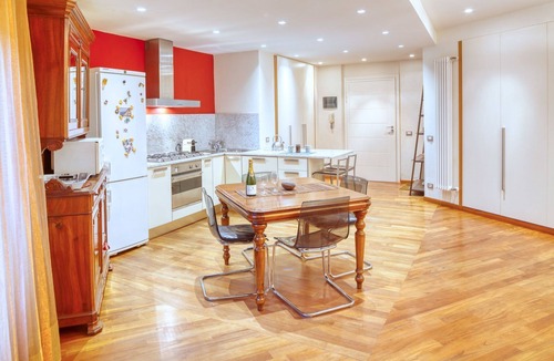Levanto Apartment | Dai Fiorentini - for 8 people, 2 bedrooms + 1 adjoining, 500 m from beach, in centre