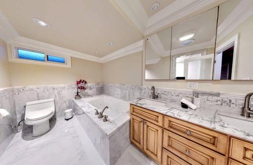 Wrigley Villa | Daisy Paradise Villa