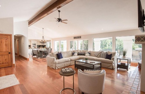 Temecula Villa | De Luz by AvantStay