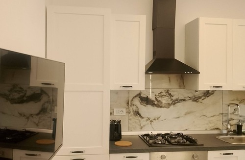Quarto dei Mille Apartment | Dea Luxury studied Mare&gaslini WI-FI Fast