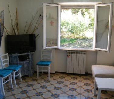 Piazza Apartment | DEIVA MARINA appartamento in Residence vicino a cinque terre