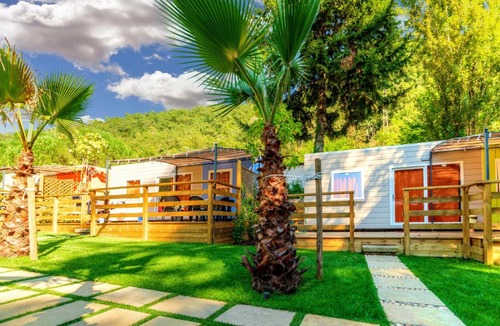 Isolabona Resort | Delle Rose Camping & Glamping Village