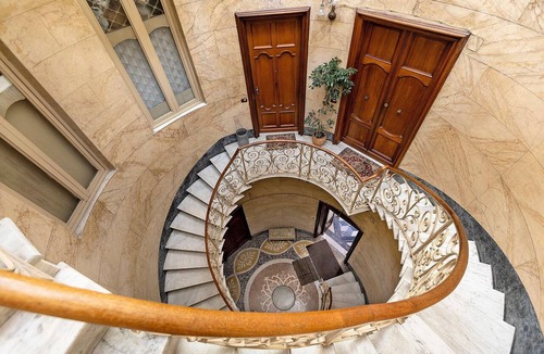 Chiavari Apartment | Deluxe King Room “CILE” with Wi-Fi and Air Conditioning