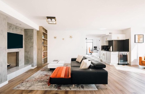 LoDo House | Deluxe Larimer Square Retreat - Walk Everywhere!