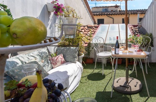 Quartiere di Porta Crucifera Apartment | Deluxe room Chocolate in the heart of Arezzo