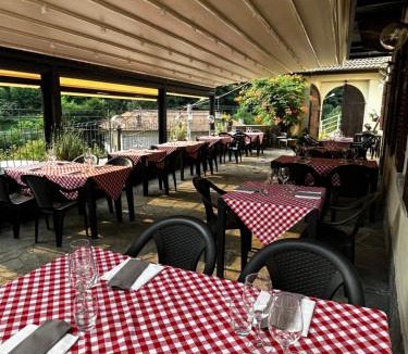 Varallo Hotel | Delzanno