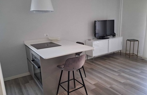 Giambellino Apartment | Design flat in the heart of Tortona District - steps from Fuorisalone events