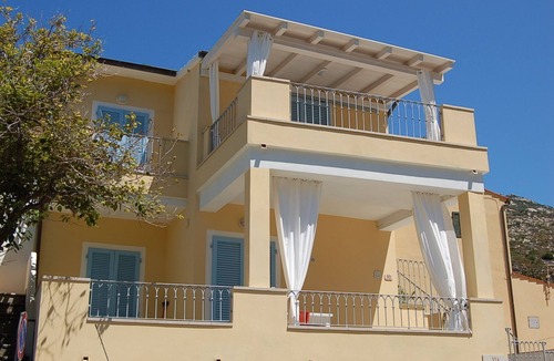 Pomonte Apartment | Detached cottage in a quiet area, part by the sea and part in the mountains, August 1–8, Pomonte