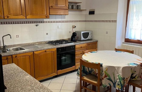 Marina di Campo Villa | Detached villa with garden