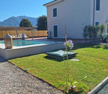 Ortonovo Apartment | DGD house