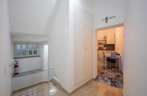 Cisterna di Latina House | Di Fiore BED BREAKFAST