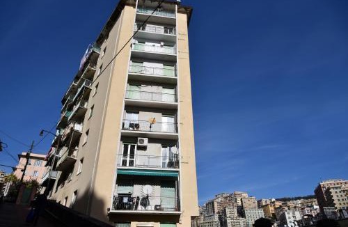 Lagaccio Apartment | Diana Guest House