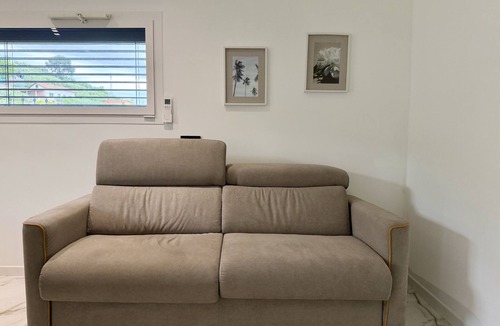 Costa dʼOneglia Apartment | Dimora degli Ulivi C