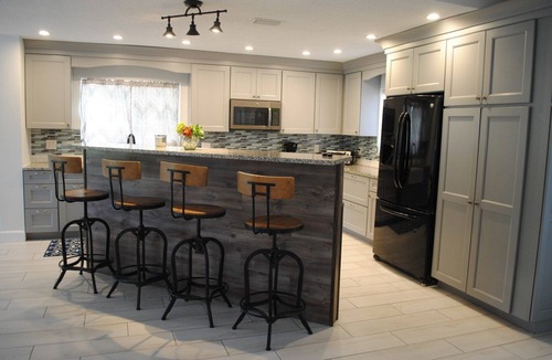 Venetian Shores House | Discover comfort at 139 Venetian Way, a spacious 4BR getaway in Islamorada.