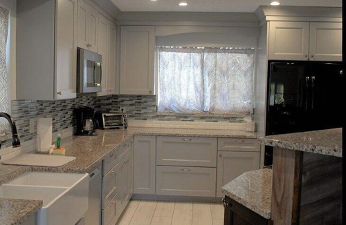 Venetian Shores House | Discover comfort at 139 Venetian Way, a spacious 4BR getaway in Islamorada.