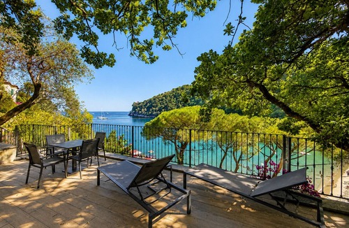 Santa Margherita Ligure Villa | Dolce Vita Dependance Paraggi - by "At Home"