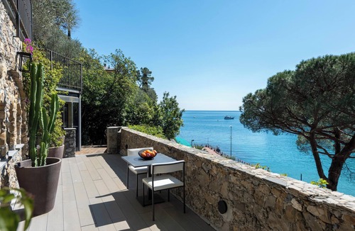 Santa Margherita Ligure Villa | Dolce Vita Dependance Paraggi - by "At Home"